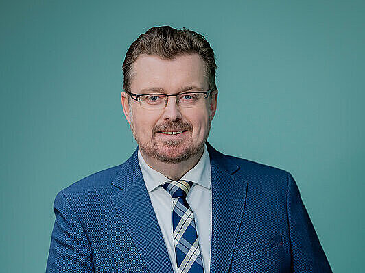 Lebenslauf von Christian Klein Zum Lebenslauf von Christian Klein